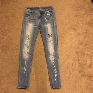 BDG skinny ripped jeans size 28